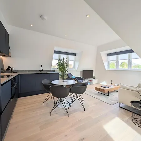 2Br Flat In Greater London With Free Parking Apartment Finchley Exterior photo