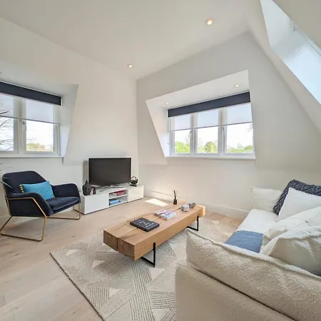 2Br Flat In Greater London With Free Parking Apartment Finchley Exterior photo