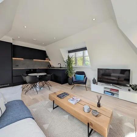 2Br Flat In Greater London With Free Parking Apartment Finchley Exterior photo